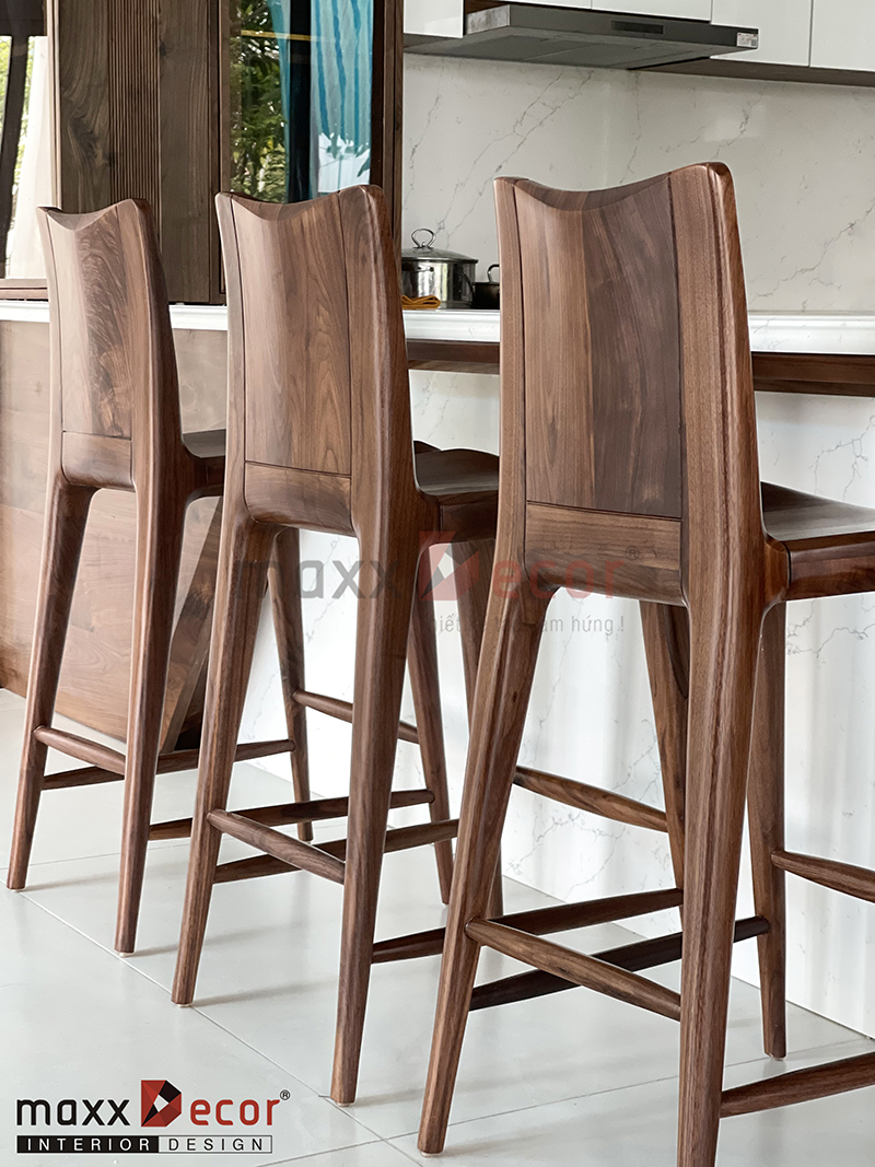 Thi công hoàn thiện full nội thất gỗ óc chó Vinhomes Thăng Long