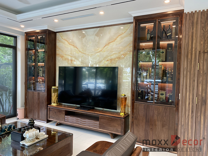 Thi công hoàn thiện nội thất biệt thự gỗ óc chó Vinhome Thăng Long