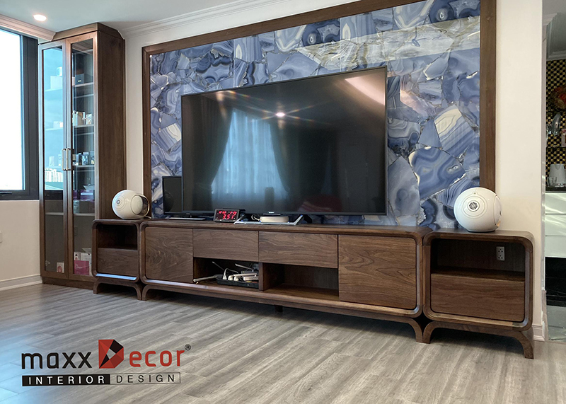 Thi công hoàn thiện nội thất gỗ óc chó Cầu Giấy Hà Nội