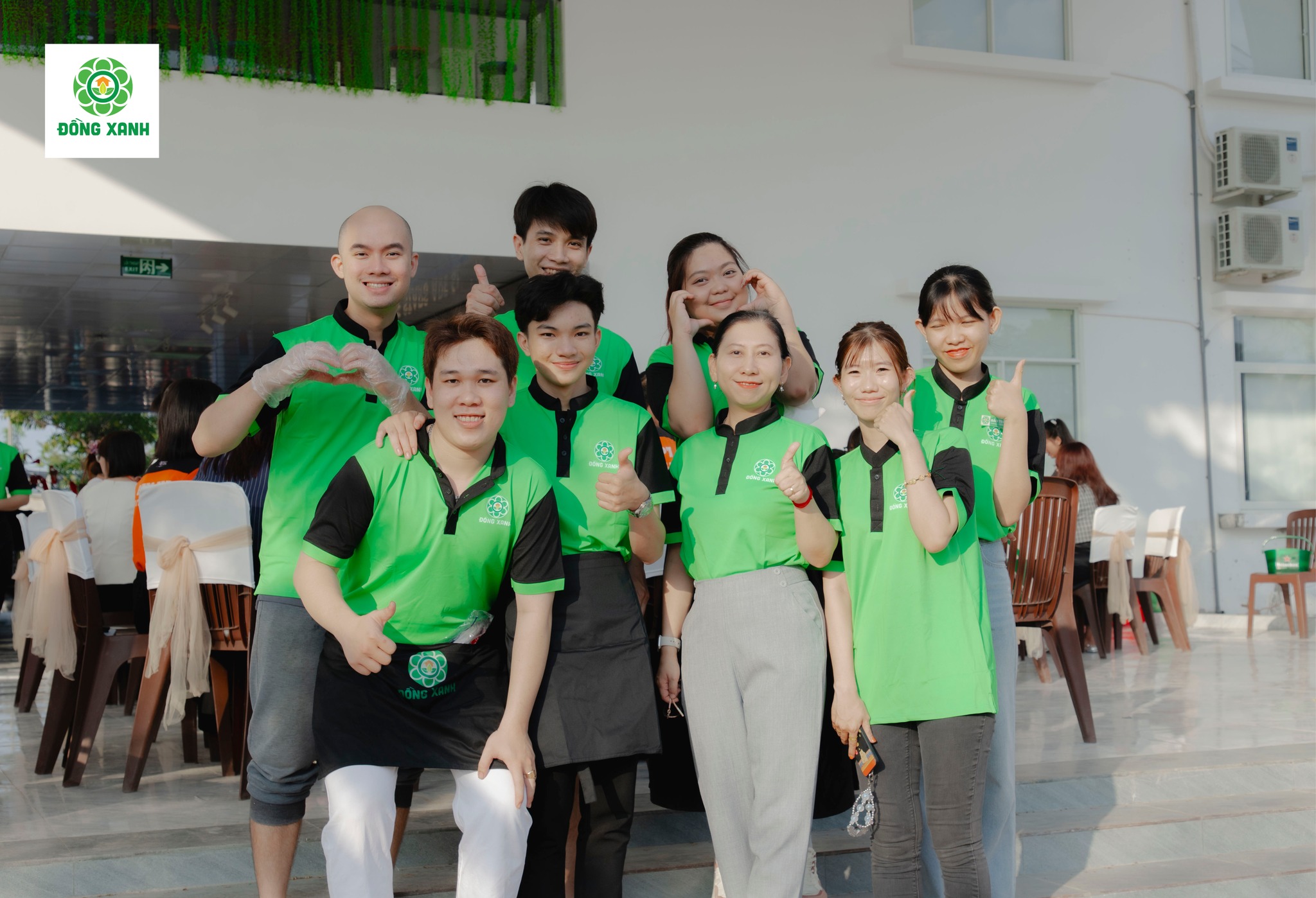TIỆC LƯU ĐỘNG TRỌN GÓI MẮC HAY RẺ?