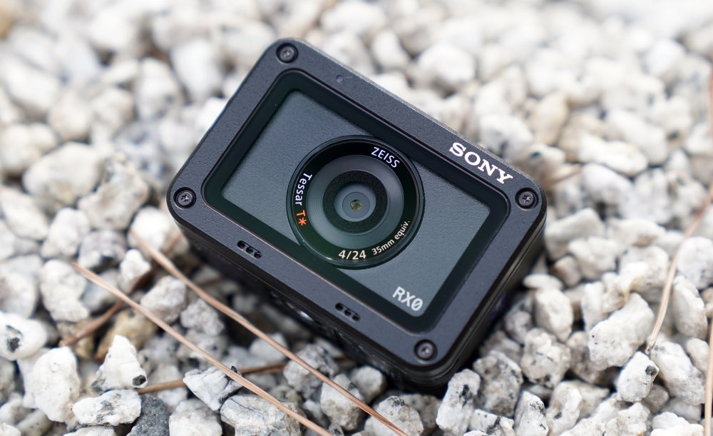 DSC-RX0M2
