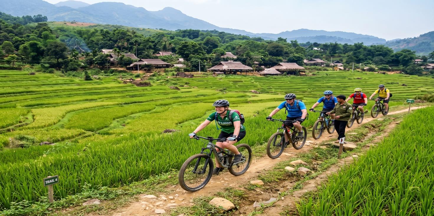 10 DAY NORTH VIETNAM CYCLING TOURS | MOC CHAU - HA LONG ADVENTURE