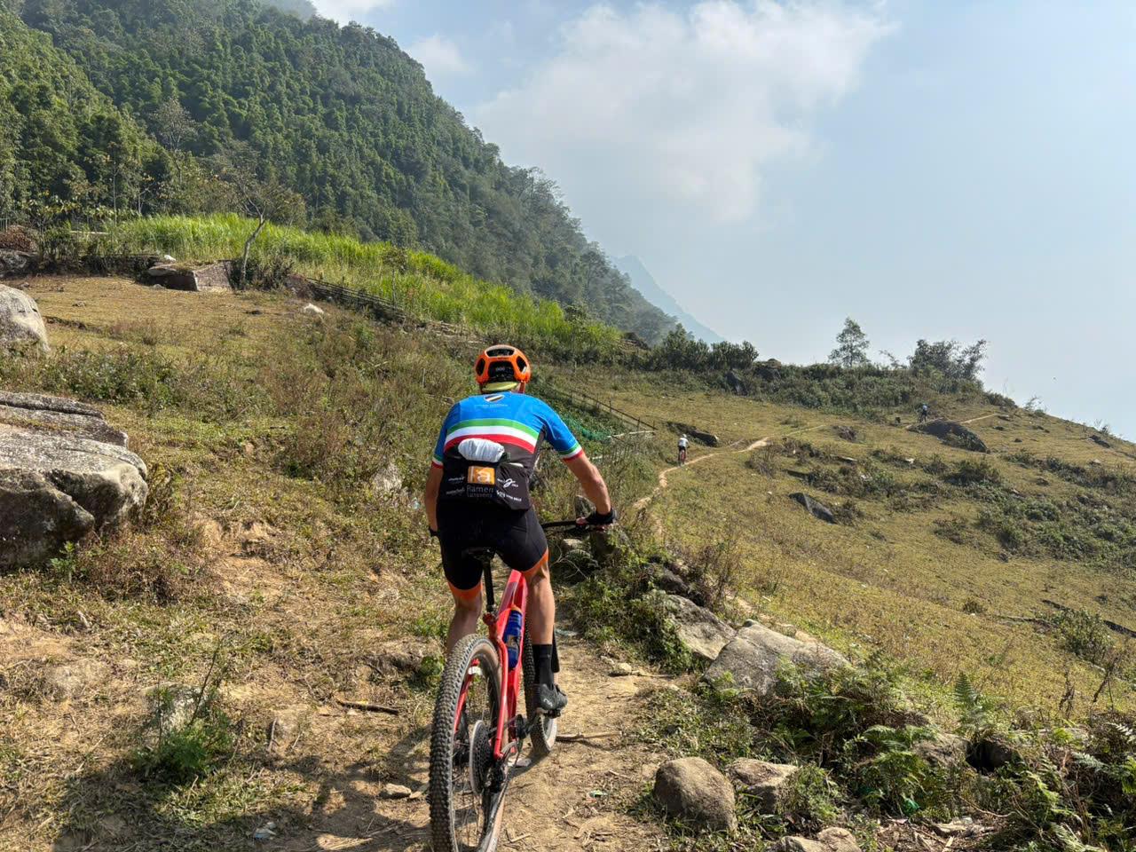 7 DAY CYCLING TOURS IN NORTHERN VIETNAM | SAPA - HO THAU ADVENTURE