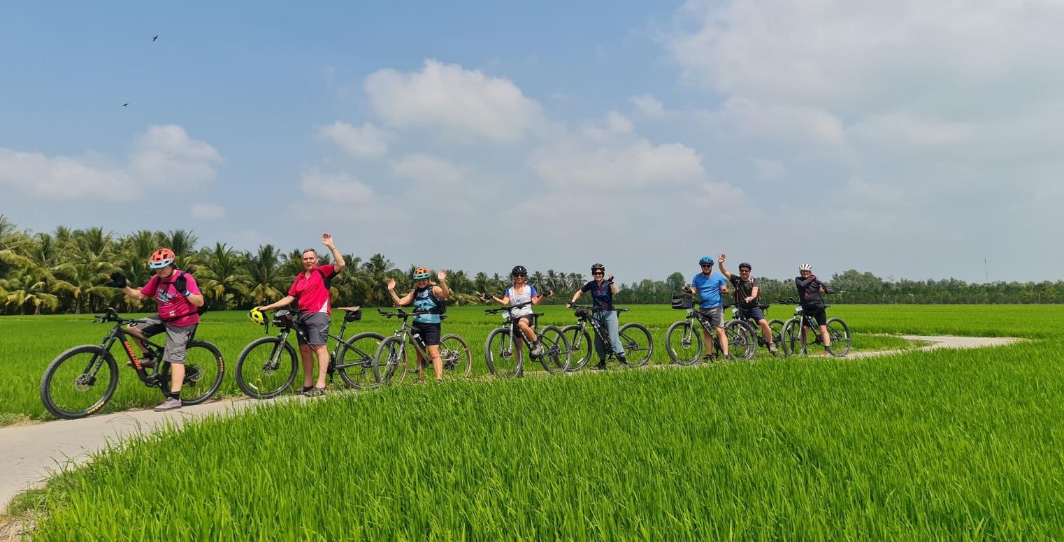 7 DAY MEKONG DELTA LOOP BIKE TOURS