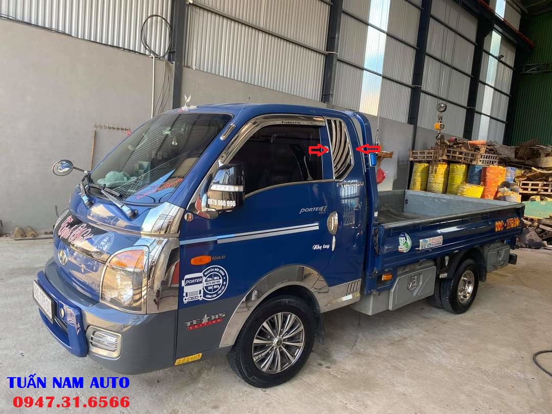 Xe 4 cánh 6 chỗ nhập khẩu hyundai porter 2 đời 2012 bản đủ