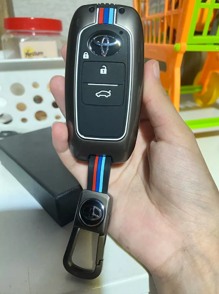 Ốp Chìa Khóa Xe Toyota Veloz Raize Avanza Hợp Kim Phản Quang