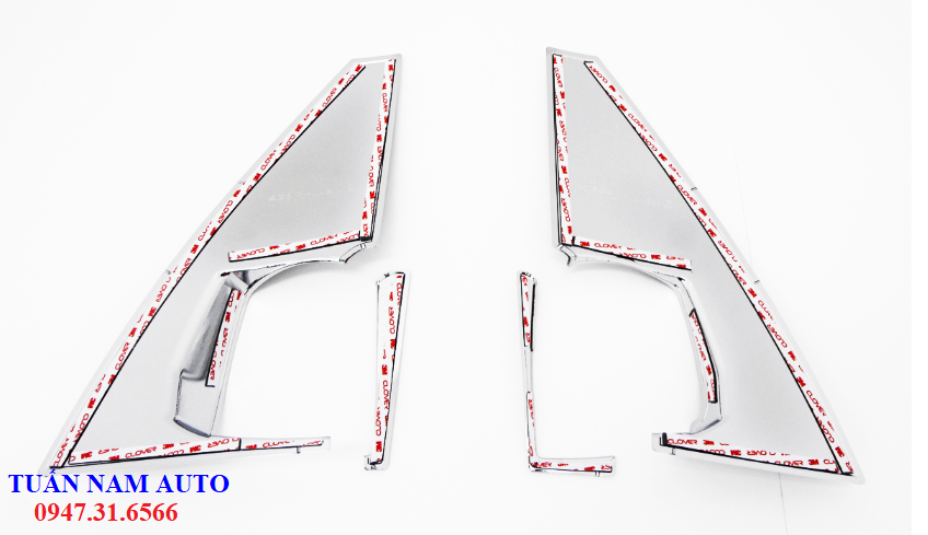 ỐP CHÂN GƯƠNG CƠ KIA K250, K200, BONGGO III