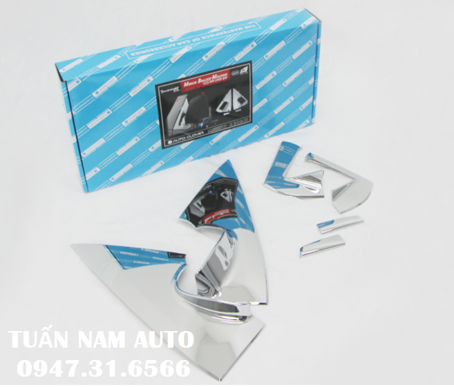 ỐP CHÂN GƯƠNG ĐIỆN XE TẢI HYUNDAI PORTER II, H100