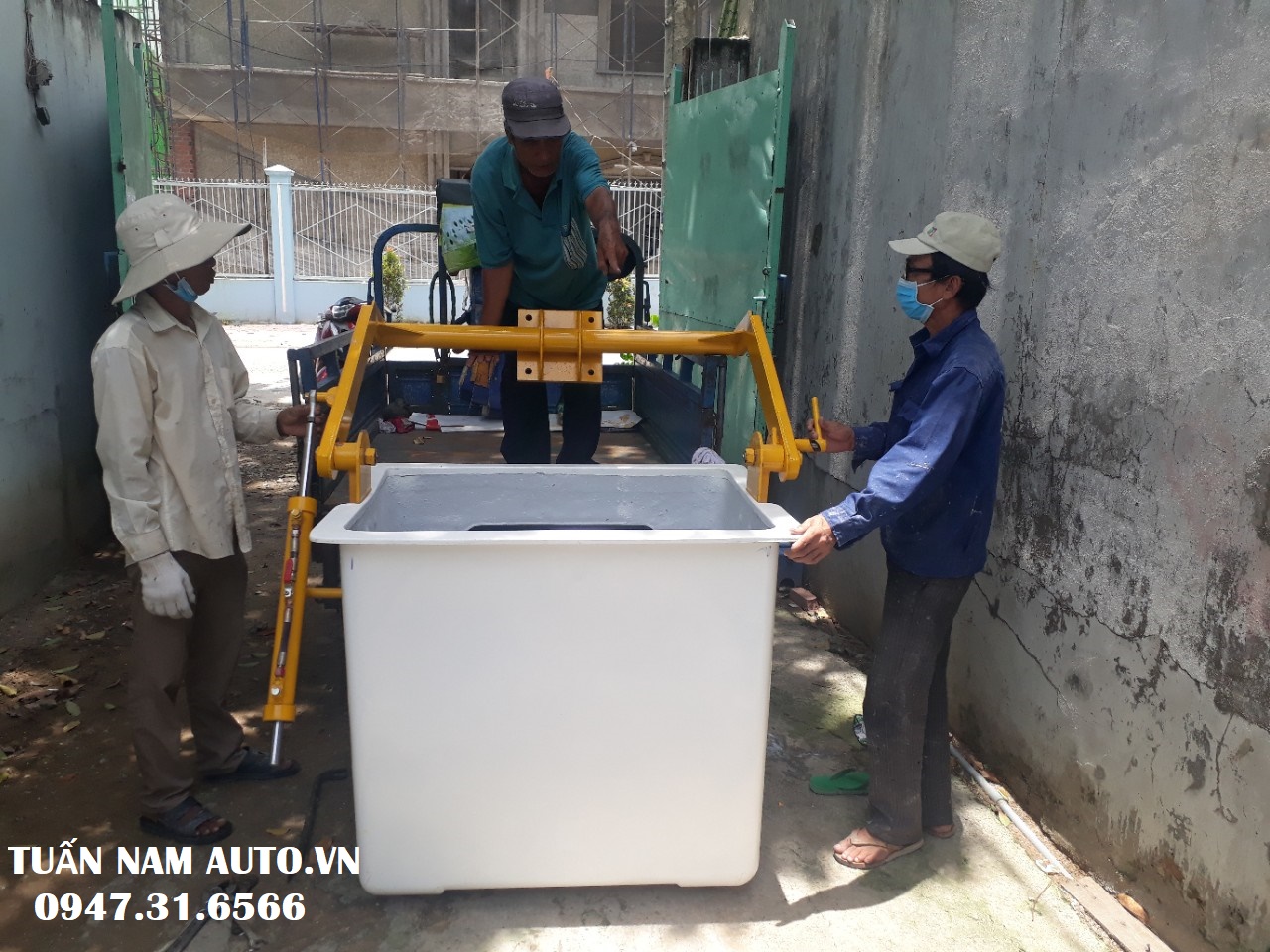 GIỎ RỔ NÂNG NGƯỜI LÀM VIỆC TRÊN CAO COMPOSITE