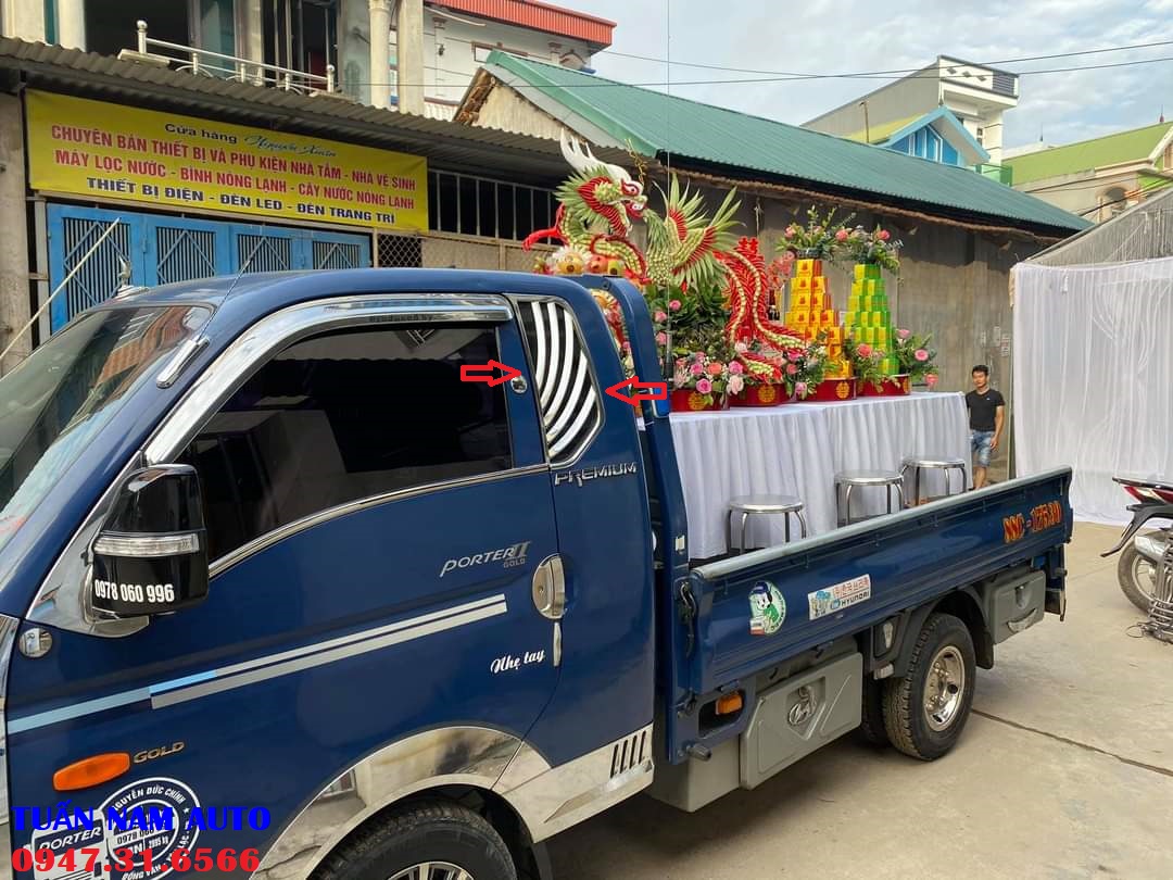 ỐP TRỤ C XE TẢI HYUNDAI PORTER II, H100, H150