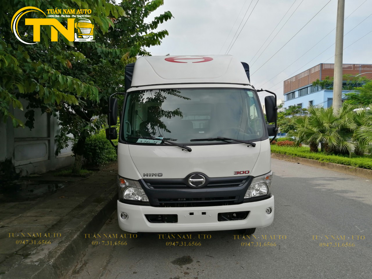 MUI LƯỚT GIÓ XE TẢI HINO 300 XZU