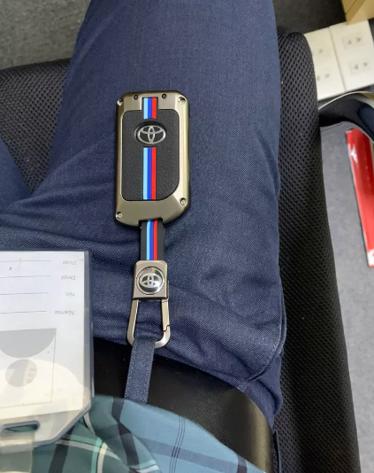 Ốp Chìa Khóa Xe Toyota Vios, Yaris Chìa Điện Smartkey Hợp Kim Kẽm Phản Quang