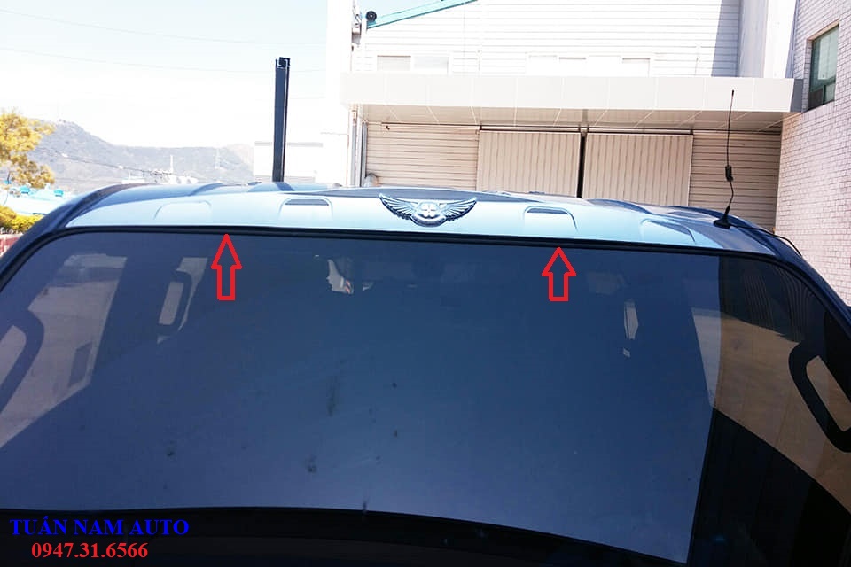 ỐP TRANG TRÍ NÓC CHROME XE TẢI KIA K250/K200/K150/BONGGO