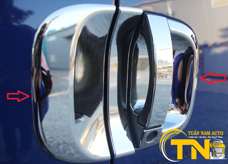 ỐP TAY MỞ CỬA CÓ ỐP HÕM XE TẢI KIA K250 K200 BONGGO 3