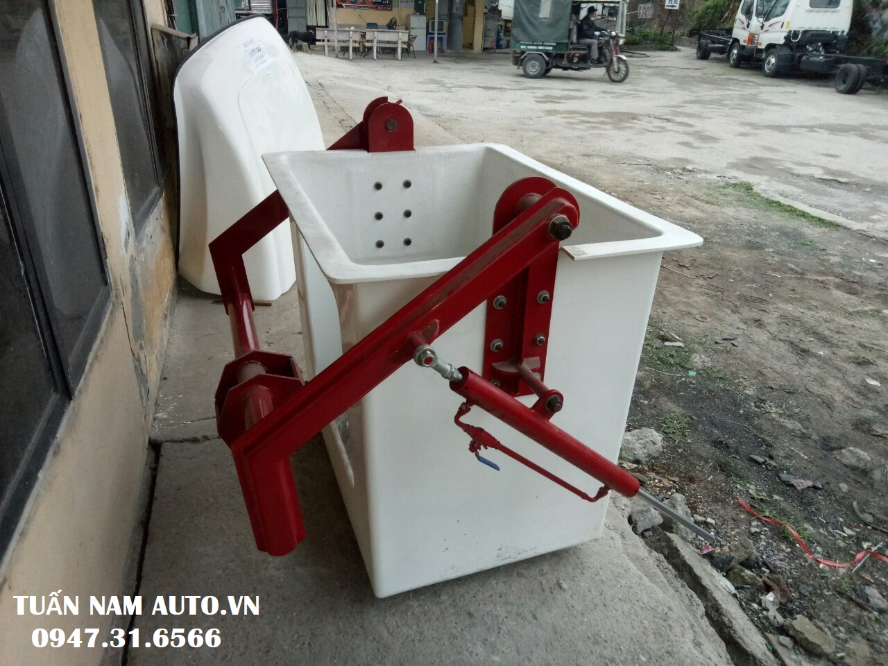 GIỎ RỔ NÂNG NGƯỜI LÀM VIỆC TRÊN CAO COMPOSITE