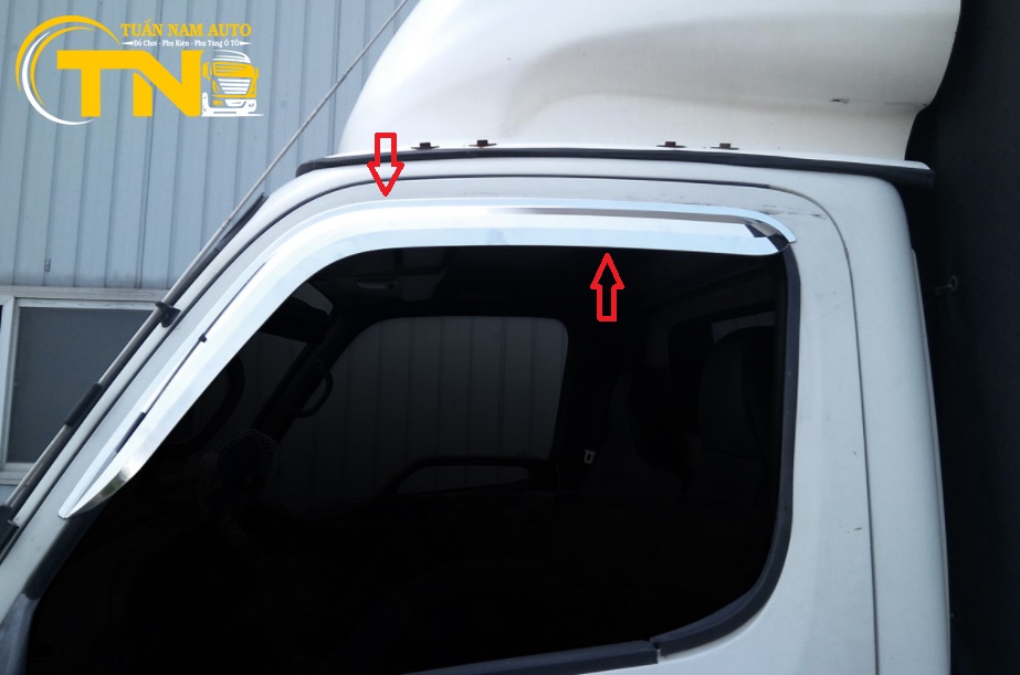 VÈ CHẮN MƯA MẠ CRÔM XE HYUNDAI N250, HD65, HD72, HD78, HD99, HD700, HD800, 110S