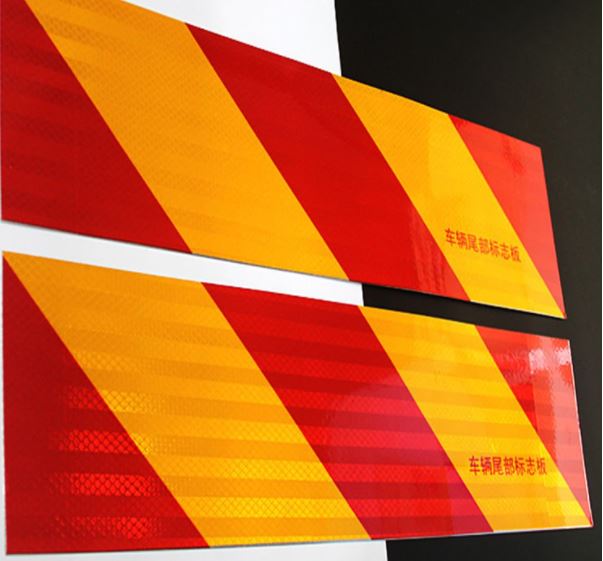 Tấm Miếng Nhôm Dán Phản Quang HÔNG, SAU THÙNG XE TẢI