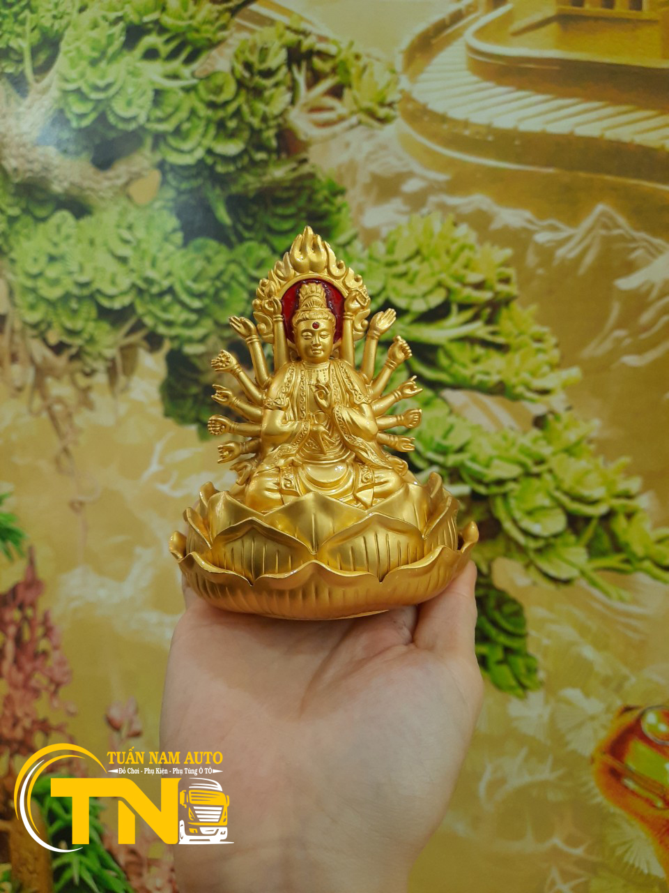 Tượng Phật Bà Quan Âm Để Taplo Xe Tải, Bàn Làm Việc