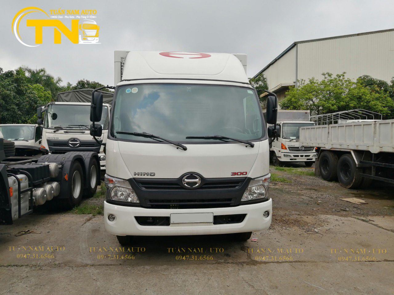 MUI LƯỚT GIÓ XE TẢI HINO 300 XZU