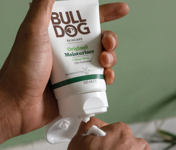 Kem dưỡng ẩm da mặt dành cho nam Bulldog Original Moisturiser 100ml