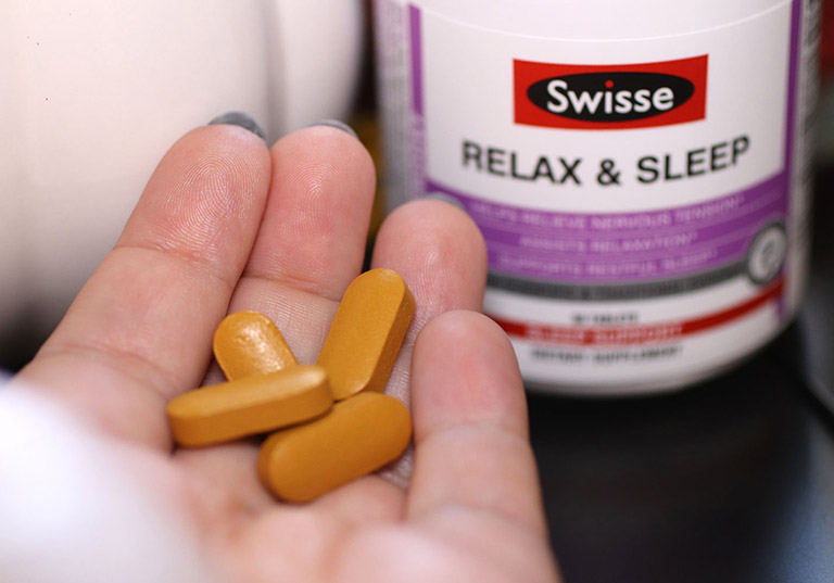 Viên uống giúp thư giản và hỗ trợ ngủ ngon Swisse Ultiboost Relax & Sleep 60 viên Úc
