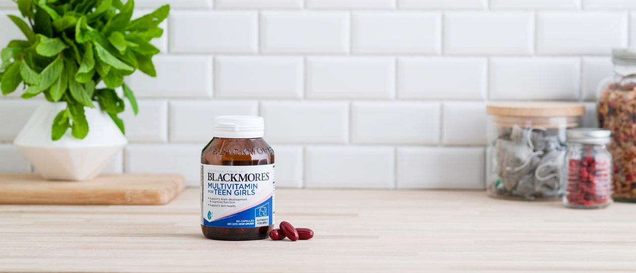 Viên uống vitamin tổng hợp cho TEENGIR - Blackmores Multivitamin for Teen Girls 60 Viên