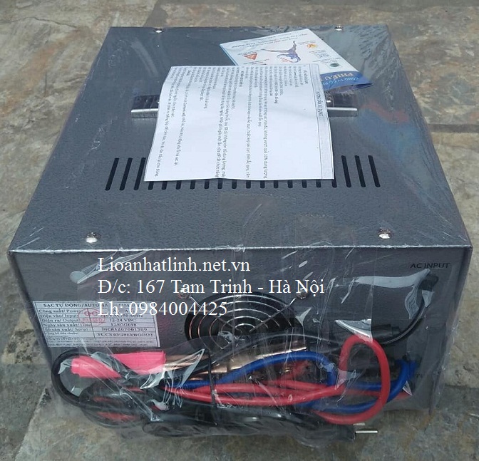 PHÍA SAU NẠP ẮC QUY ROBOT 30A