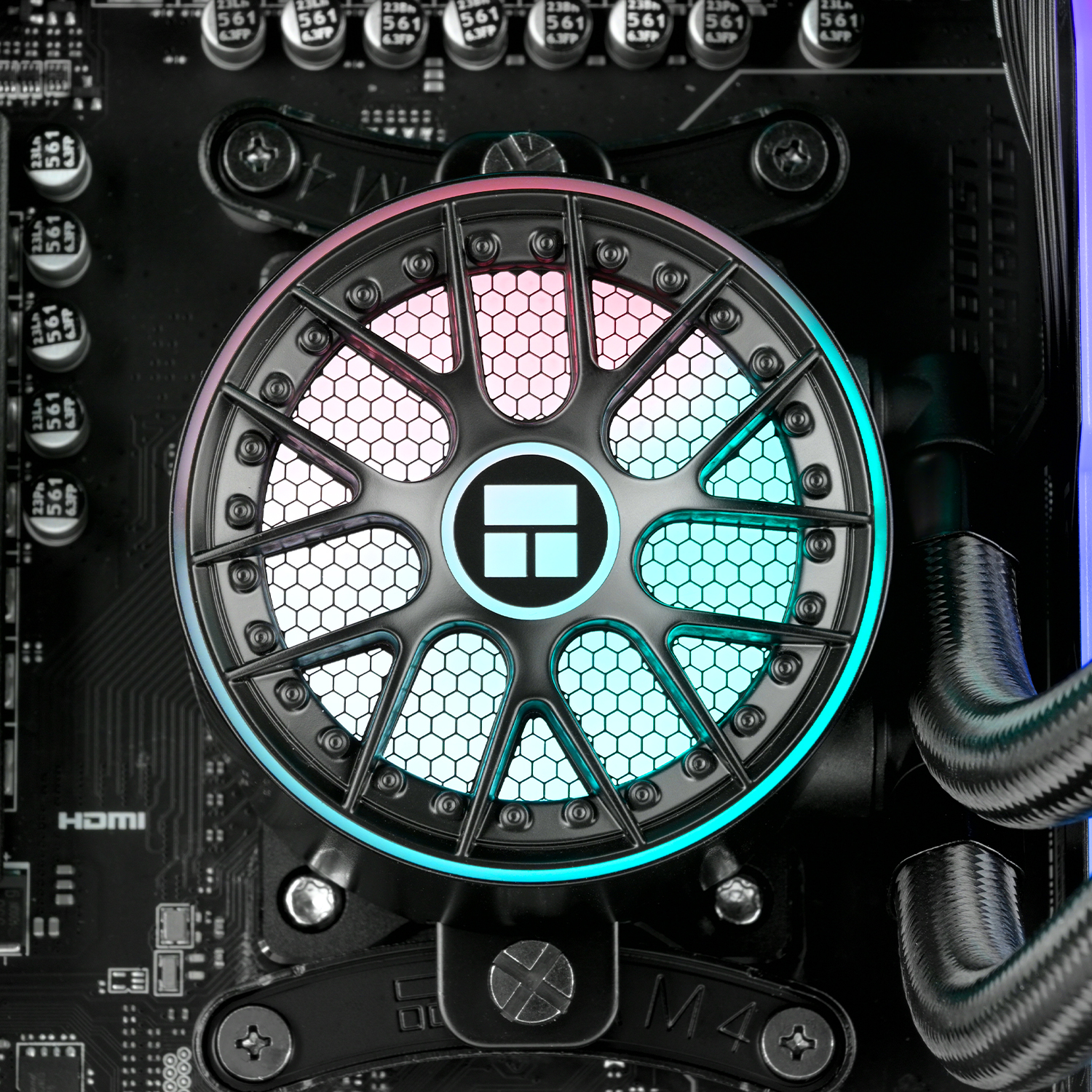 TẢN NHIỆT NƯỚC AIO THERMALRIGHT AQUA ELITE 360 V6 BLACK ARGB (MÀU ĐEN)