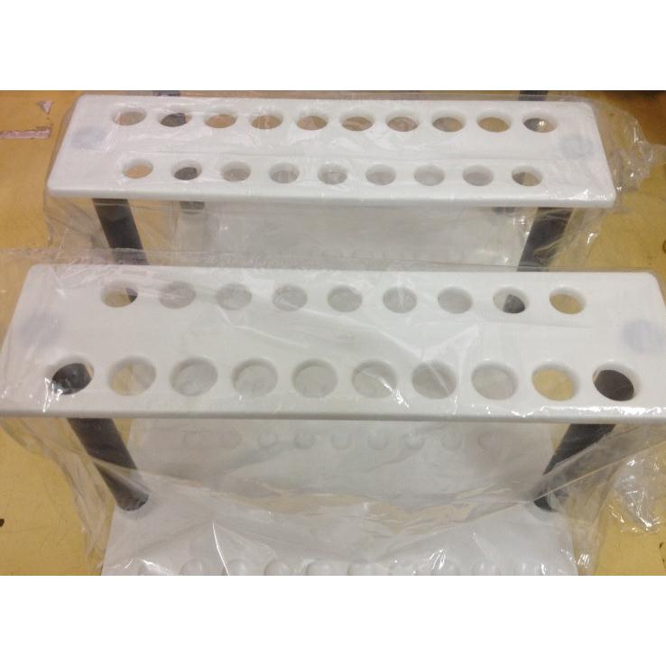 Giá pipet đứng nhựa