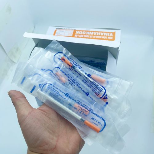 Bơm tiêm Vinahankook 1cc/1ml 30g Insuline hộp 100 cây Bơm Tiêm Tiểu Đường