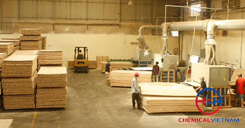 Formalin sử dụng trong công nghiệp chế biến gỗ