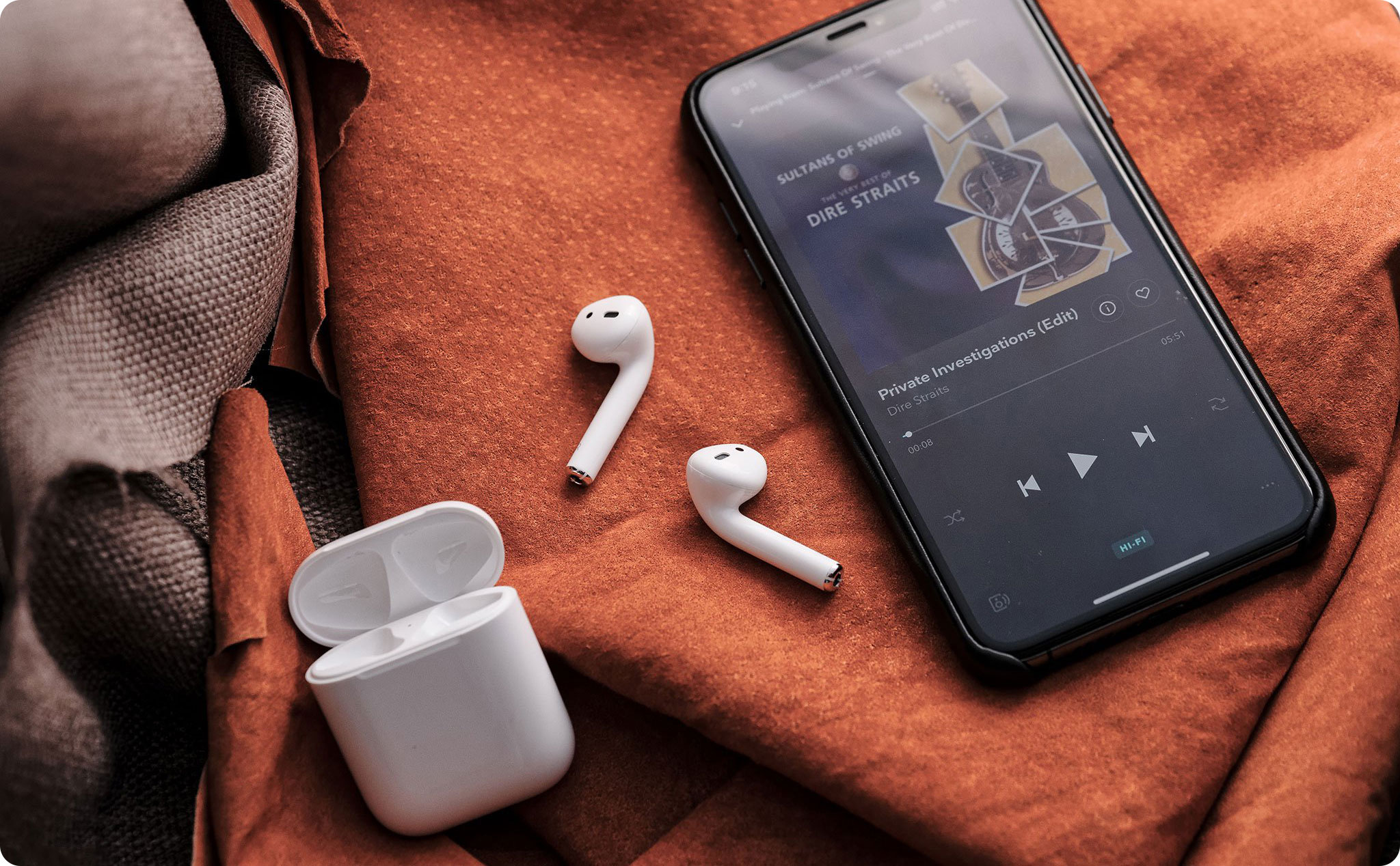 AirPods Pro 2 và ba mẫu Apple Watch mới dự kiến ​​ra mắt vào mùa thu năm 2022, iPhone SE màn hình lớn hơn vào năm 2023