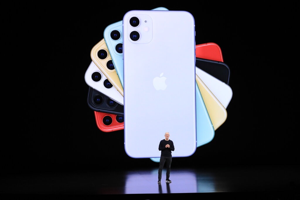 Nổi tiếng cứng rắn, nhưng Apple đang phải thay đổi quy tắc của mình trước nước Nga