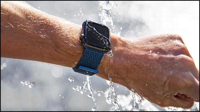 Apple Watch có chống nước hay không?