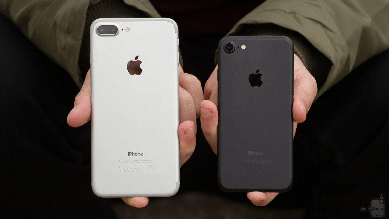 iPhone chính hãng và iPhone quốc tế
