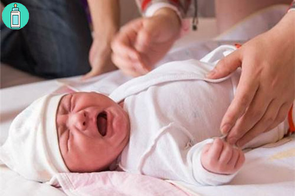 Hướng dẫn cách chăm sóc trẻ sơ sinh từ A – Z