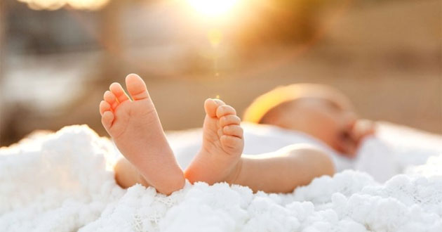 Tắm nắng có thật sự cần thiết cho trẻ?