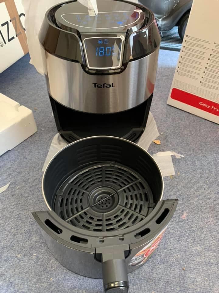 NỒI CHIÊN KHÔNG DẦU TEFAL EY401D