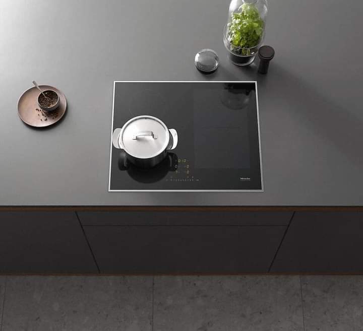 Bếp từ đa điểm MIELE KM 7464 FR
