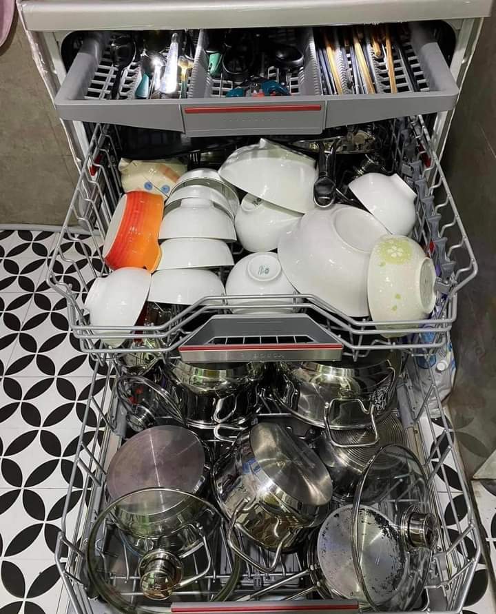 Máy rửa bát SMS6ZCI49E serie 6