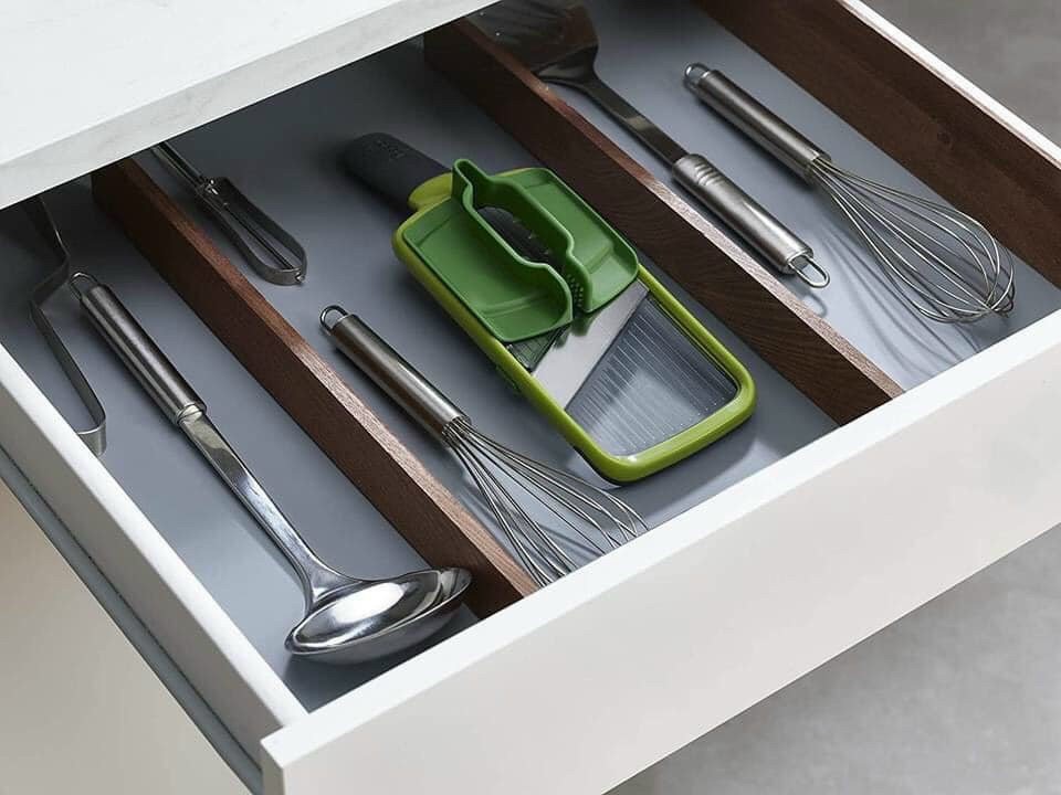 Dụng cụ cắt lát sản phẩm Joseph Joseph 20141