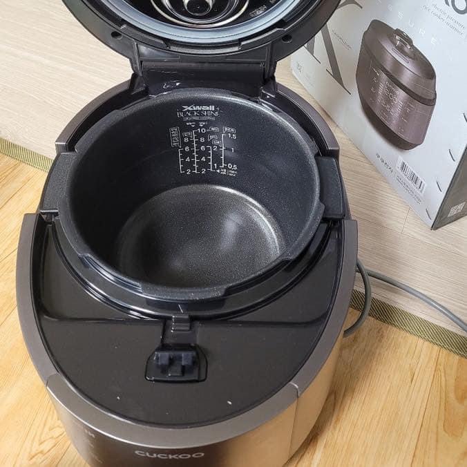 Nồi cơm điện cao tần Cuckoo 1060FD