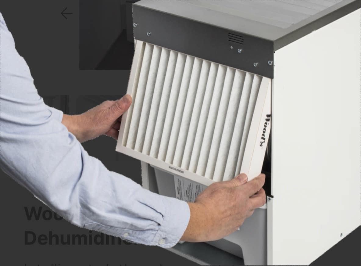 Máy hút ẩm kiêm máy sấy quần áo Woods LD44