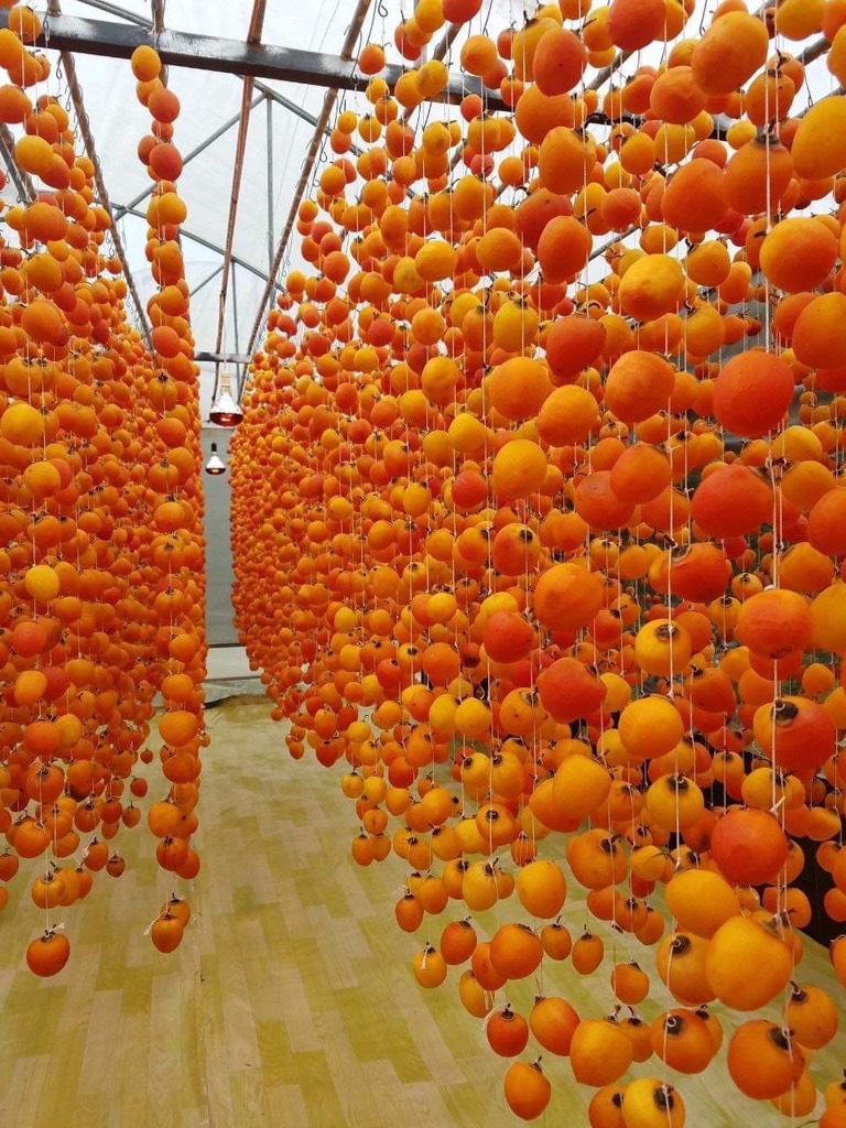 Hồng Treo Gió (hồng trứng nhỏ - không hạt) hộp 500gr
