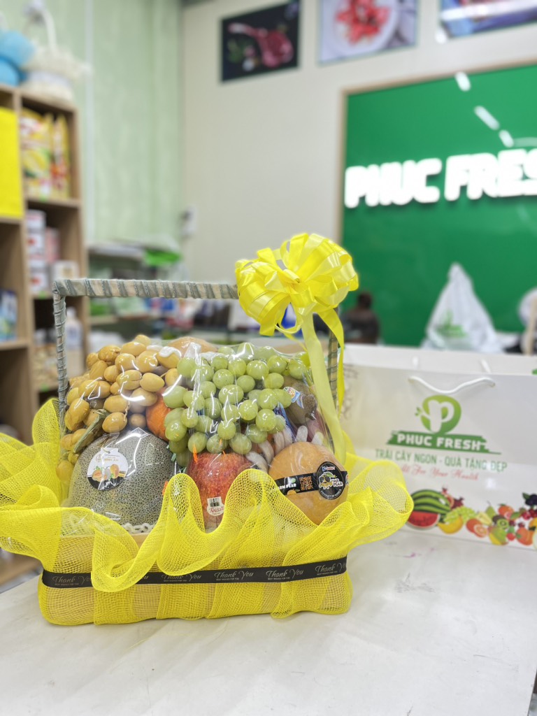 Giỏ quà tặng trái cây cao cấp 2000
