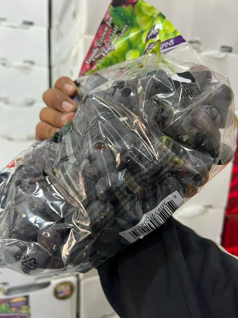 Nho đen Mỹ Pretty Lady/Midnight beauty