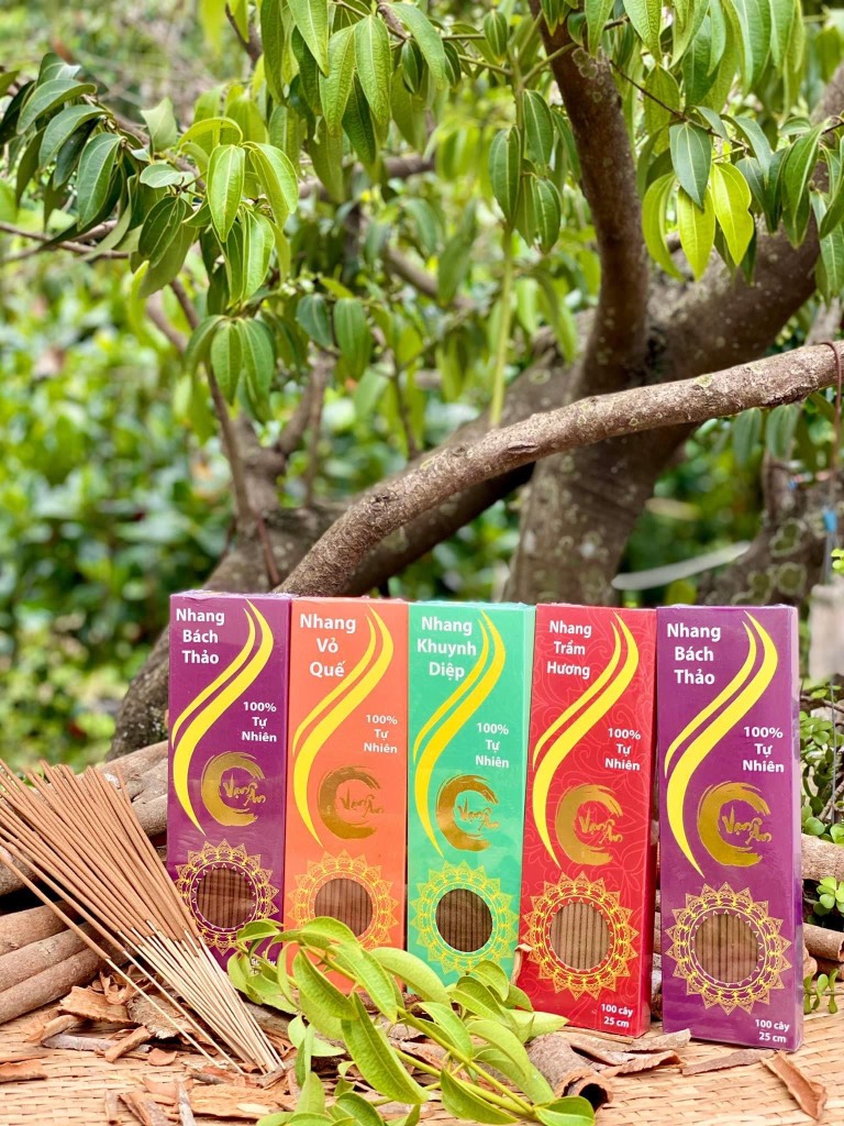 Nhang 25cm-100 (Quế, Bách Thảo, Khuynh Diệp)