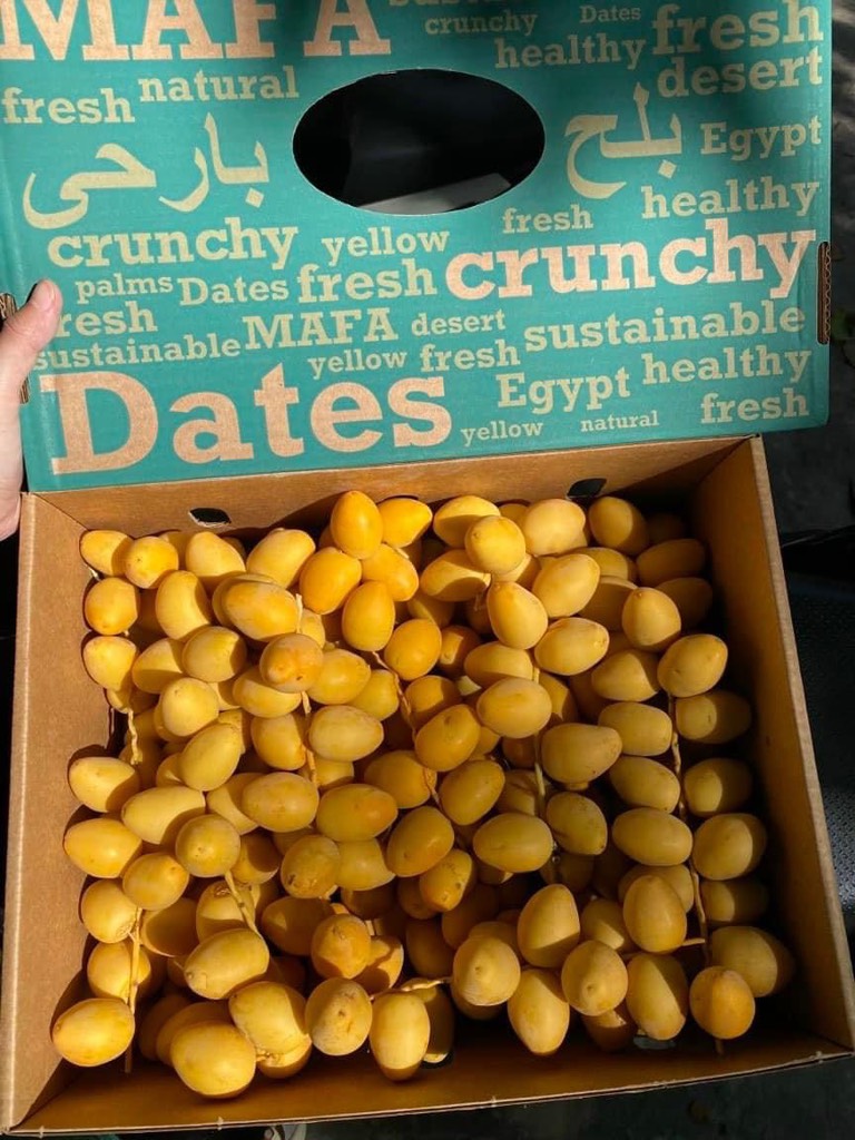 Chà là vàng tươi