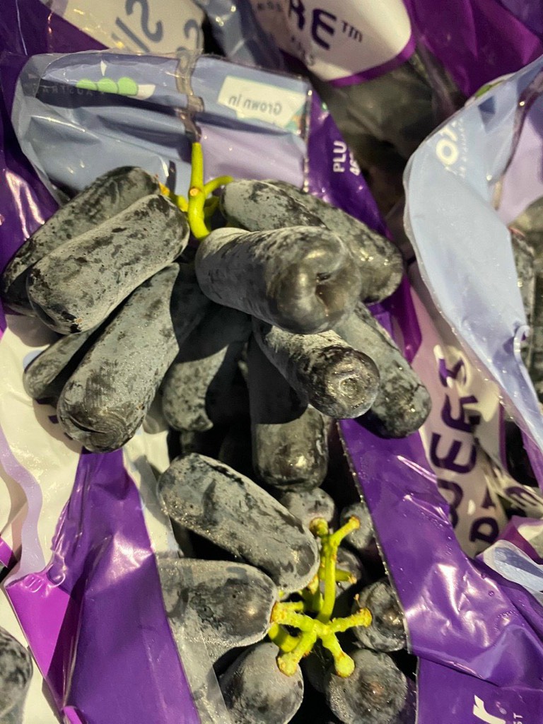 Nho ngón tay Úc Victor