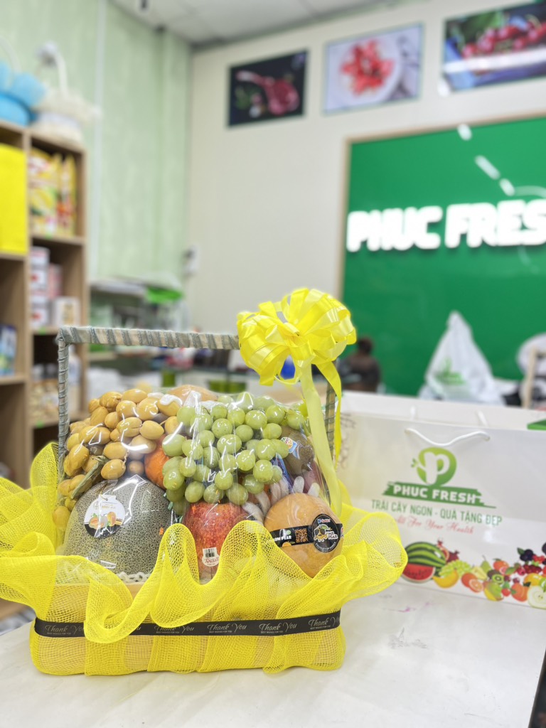 Giỏ quà tặng trái cây cao cấp 2000